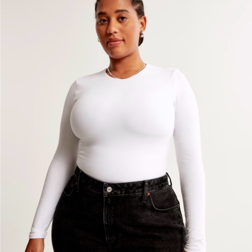 2 Abercrombie and Fitch White/Black Long Sleeve Seamless Bodysuits (lot of 2)